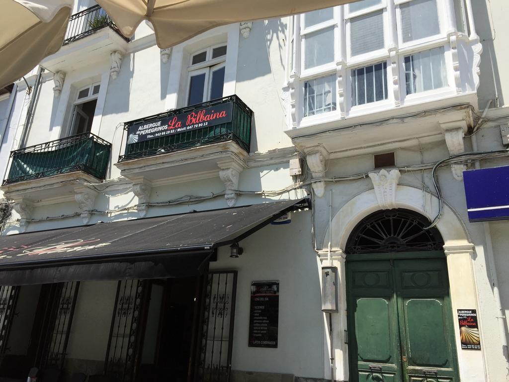 Albergue De Peregrinos La Bilbaina ซานโตญา ภายนอก รูปภาพ